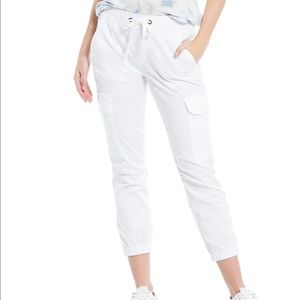 Sanctuary squad crop joggers in white. Size 26, brand new.